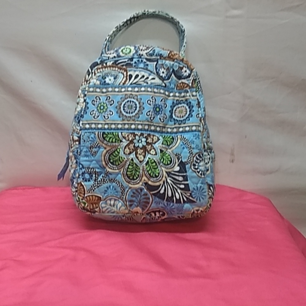 Vera Bradley lunchba